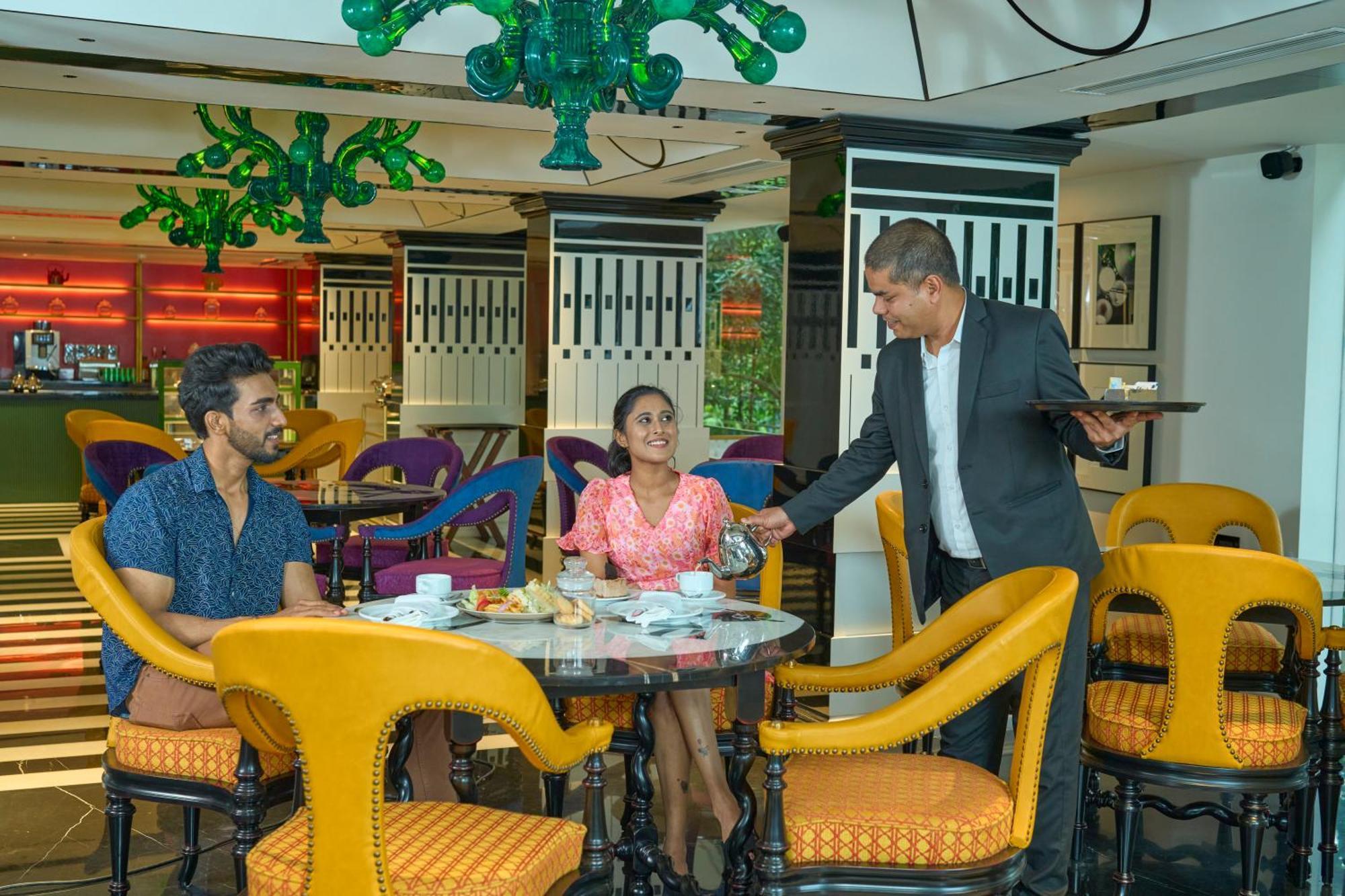 Noah Sky Suites Kochi Ngoại thất bức ảnh